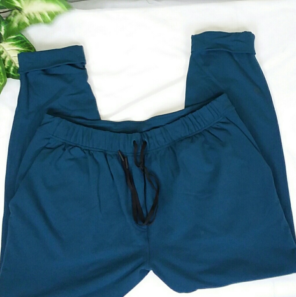 Lululemon Dance Studio Pants Drawstring Cropped